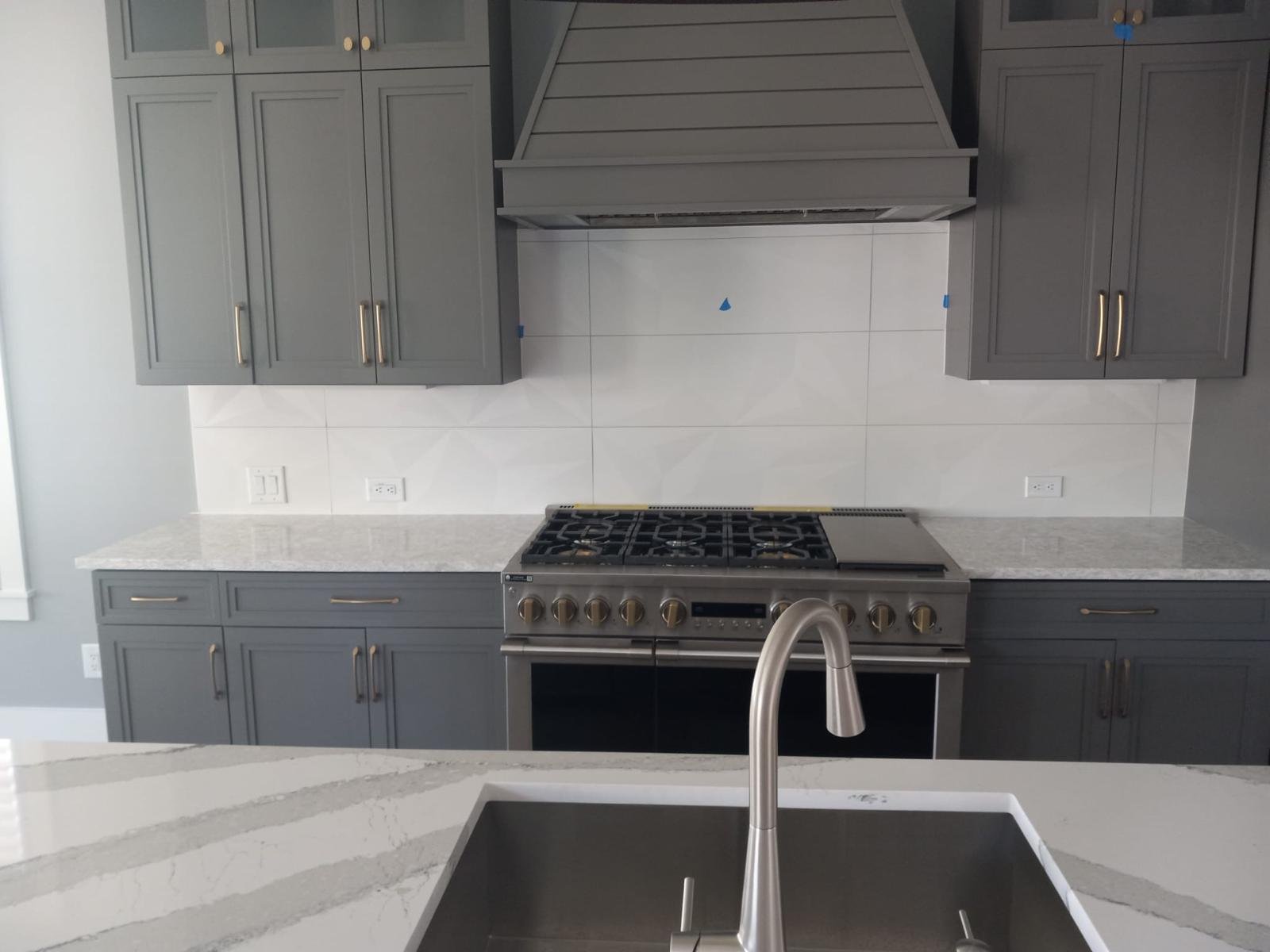 8c5365e6-2ab3-40a2-95ab-dc2cc5ea6986