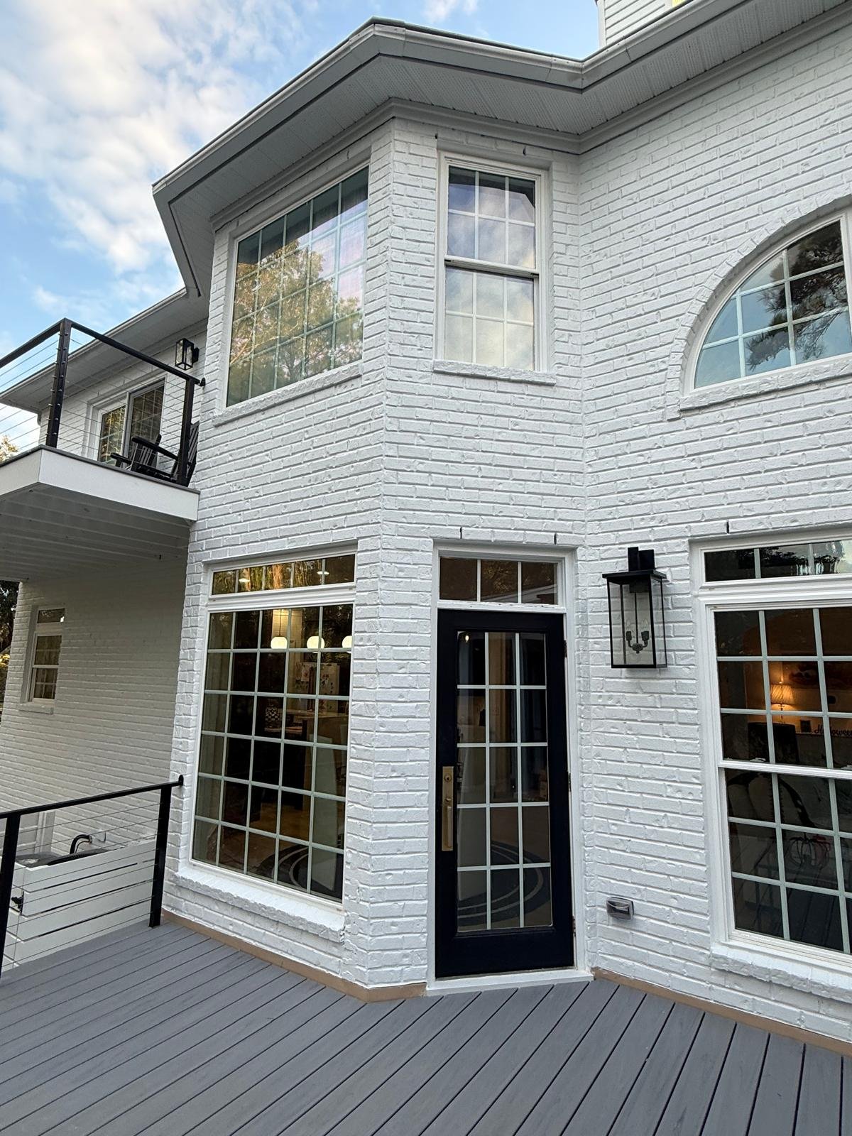 b6bfc523-3de7-4fc4-8b22-98be3f978948