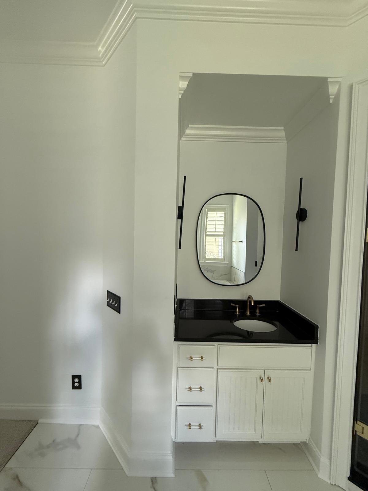 cb033032-3f8c-414a-8b8a-2159d49c04f6